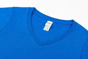 Softstyle T-Shirt Col-V personnalisé pour femme | Gildan